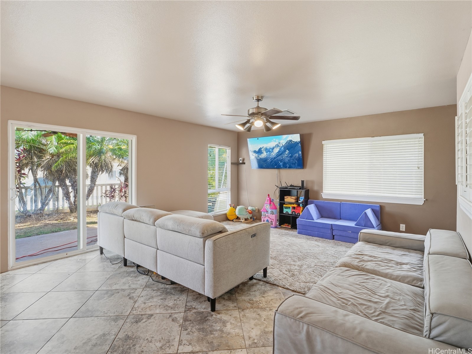 87-2201 Pakeke Street 65