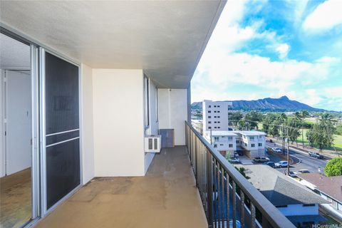 2916 Date Street 6F Honolulu HI 96816