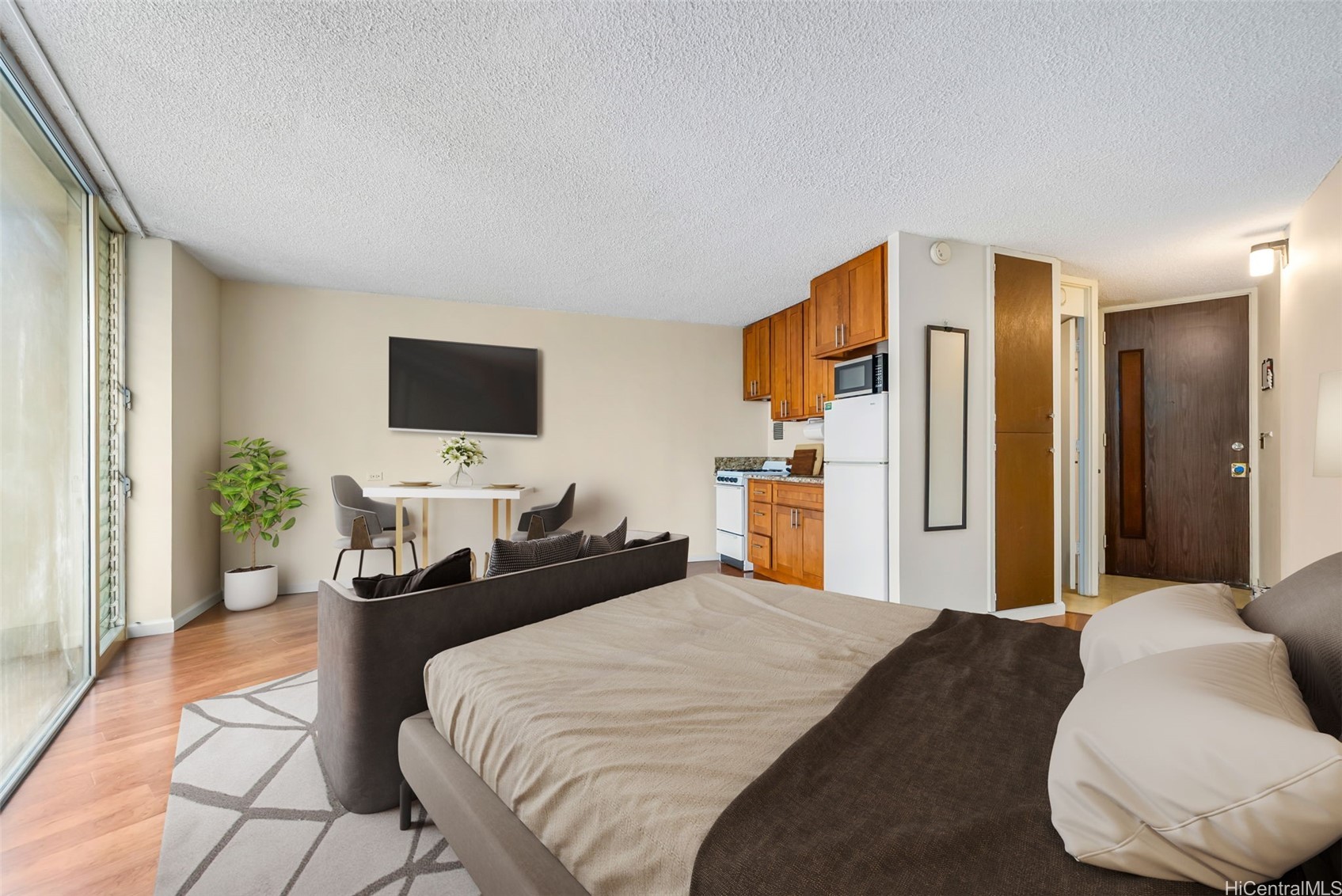 750 Amana Street 1207