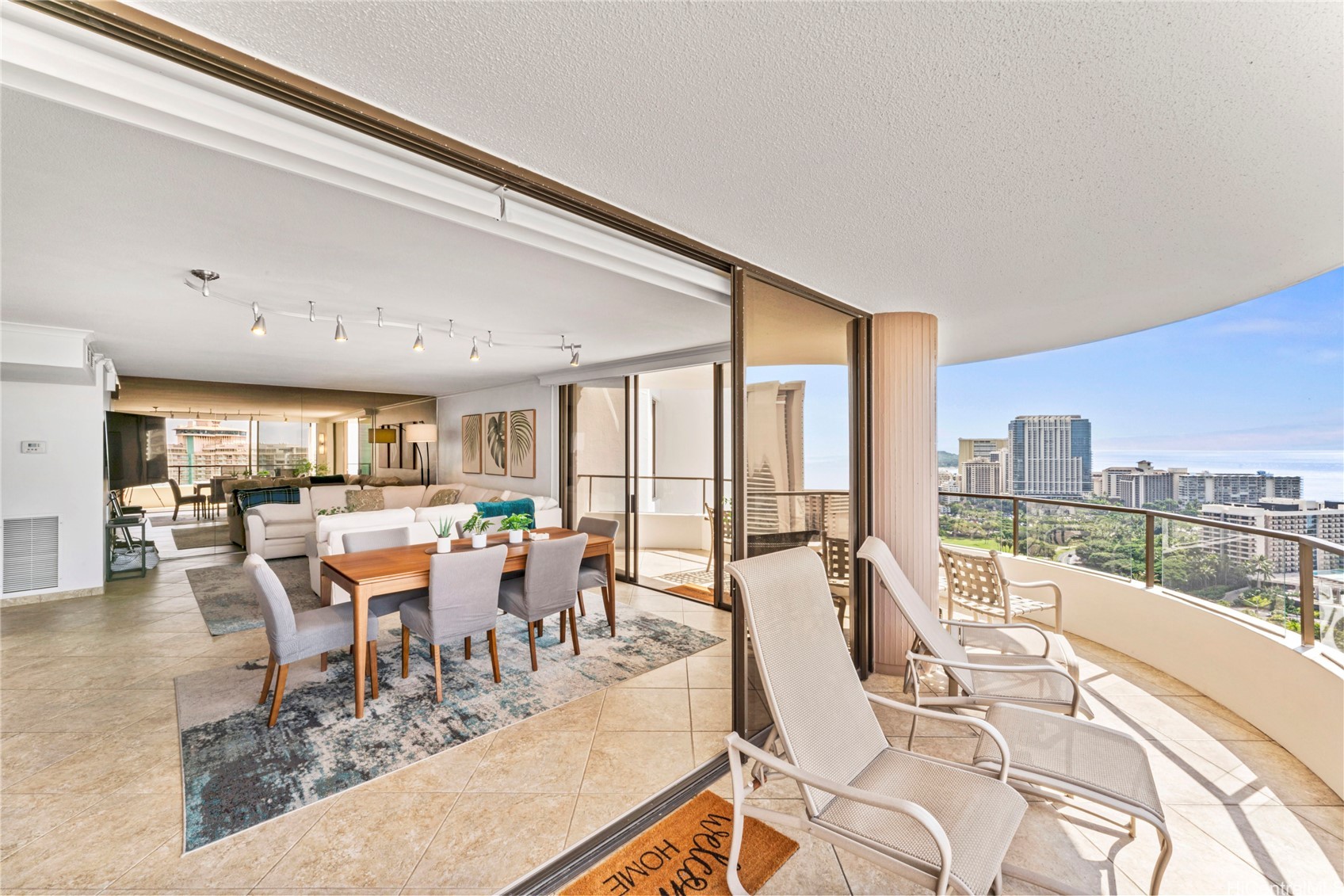 1910 Ala Moana Boulevard 29A