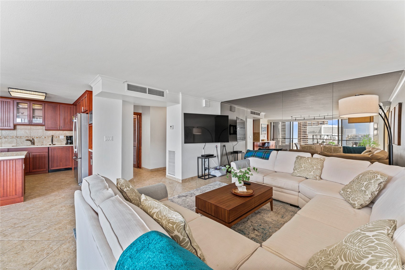 1910 Ala Moana Boulevard 29A