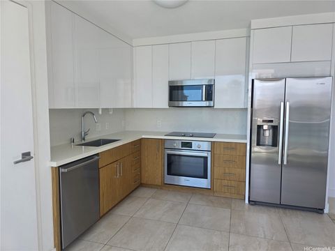 629 Keeaumoku Street 1303 Honolulu HI 96814