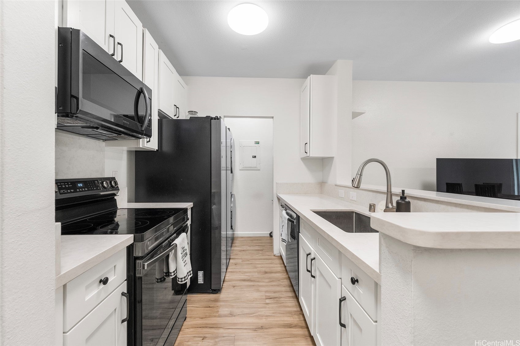 95-797 Wikao Street B201