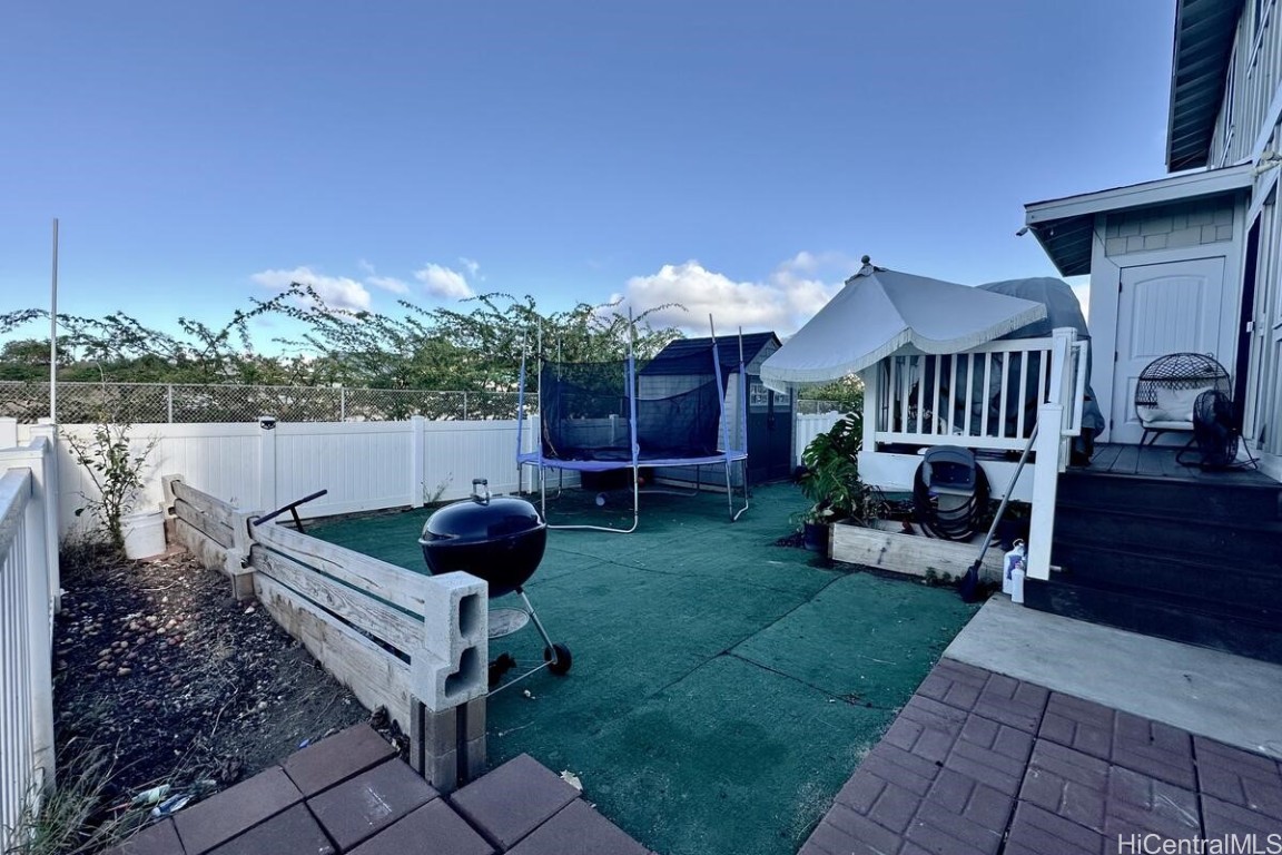 Maili Beach Place Townhouse