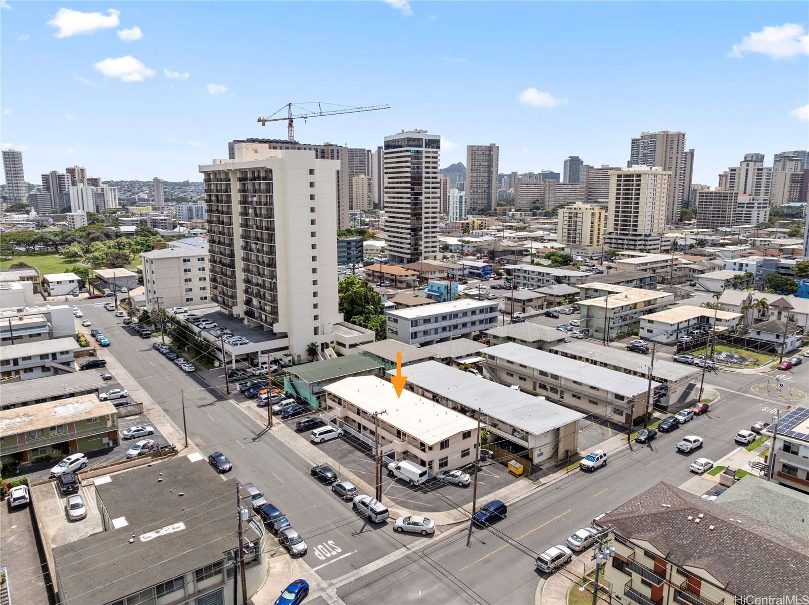 2105 Algaroba Street