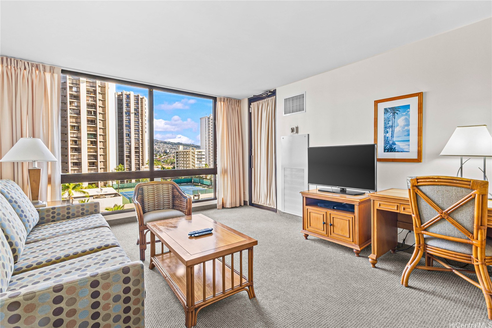 229 Paoakalani Avenue 1003 (NUC)