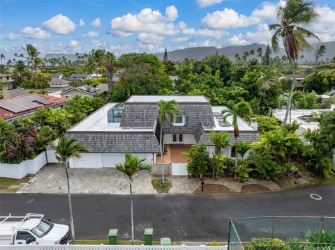 824-A N Kalaheo Avenue Kailua HI 96734