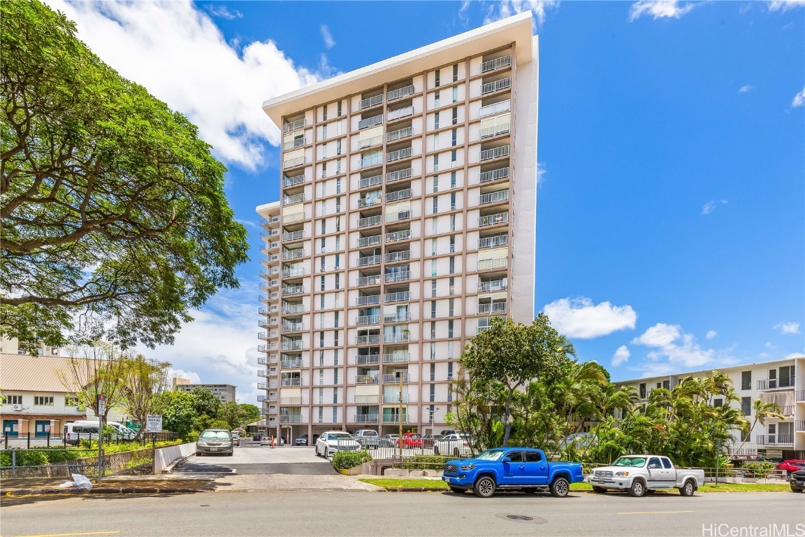 Makiki Towers Condominium