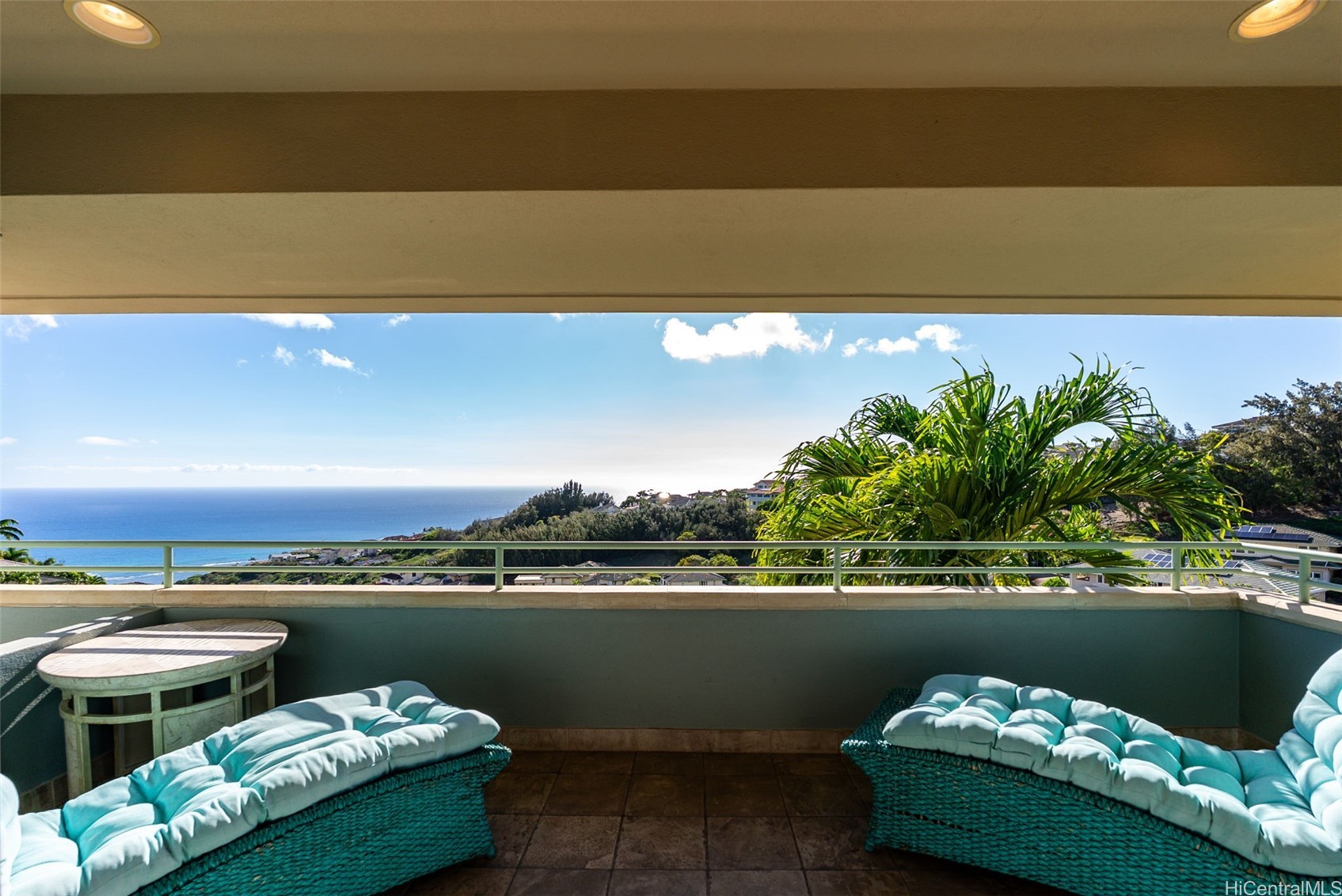 Honolulu, Hawaii, 96821, United States, 4 Bedrooms Bedrooms, ,4 BathroomsBathrooms,Residential,Active,2030930
