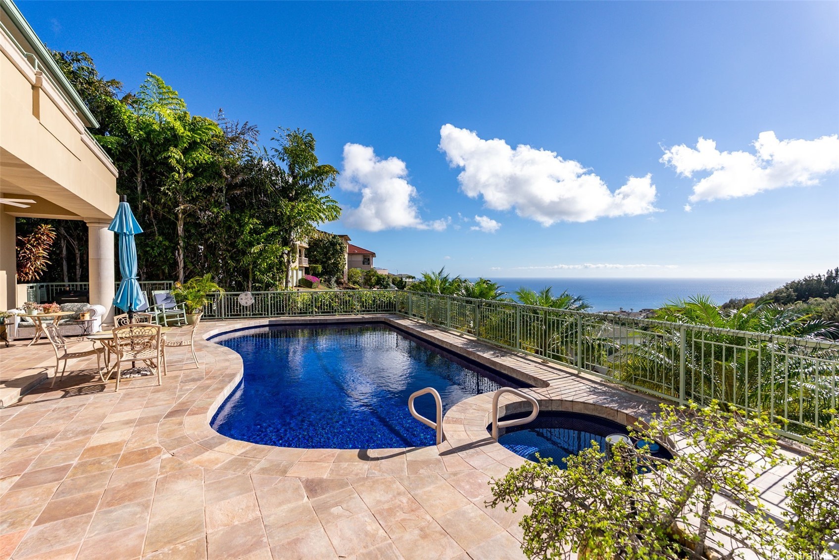 Honolulu, Hawaii, 96821, United States, 4 Bedrooms Bedrooms, ,4 BathroomsBathrooms,Residential,Active,2030930