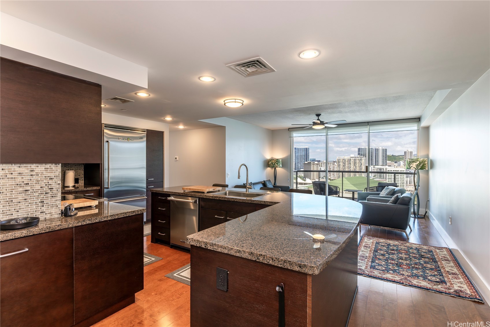 1837 Kalakaua Avenue 2206