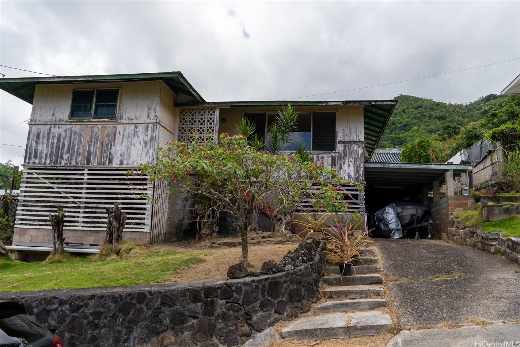 2521 Waiomao Road A