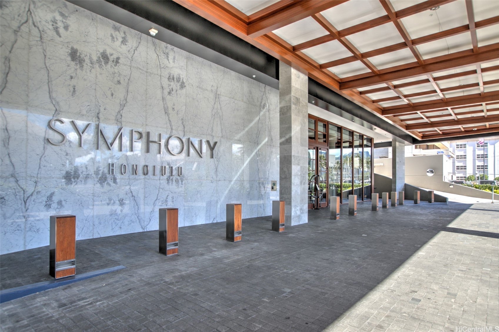 888 Kapiolani Boulevard 1110