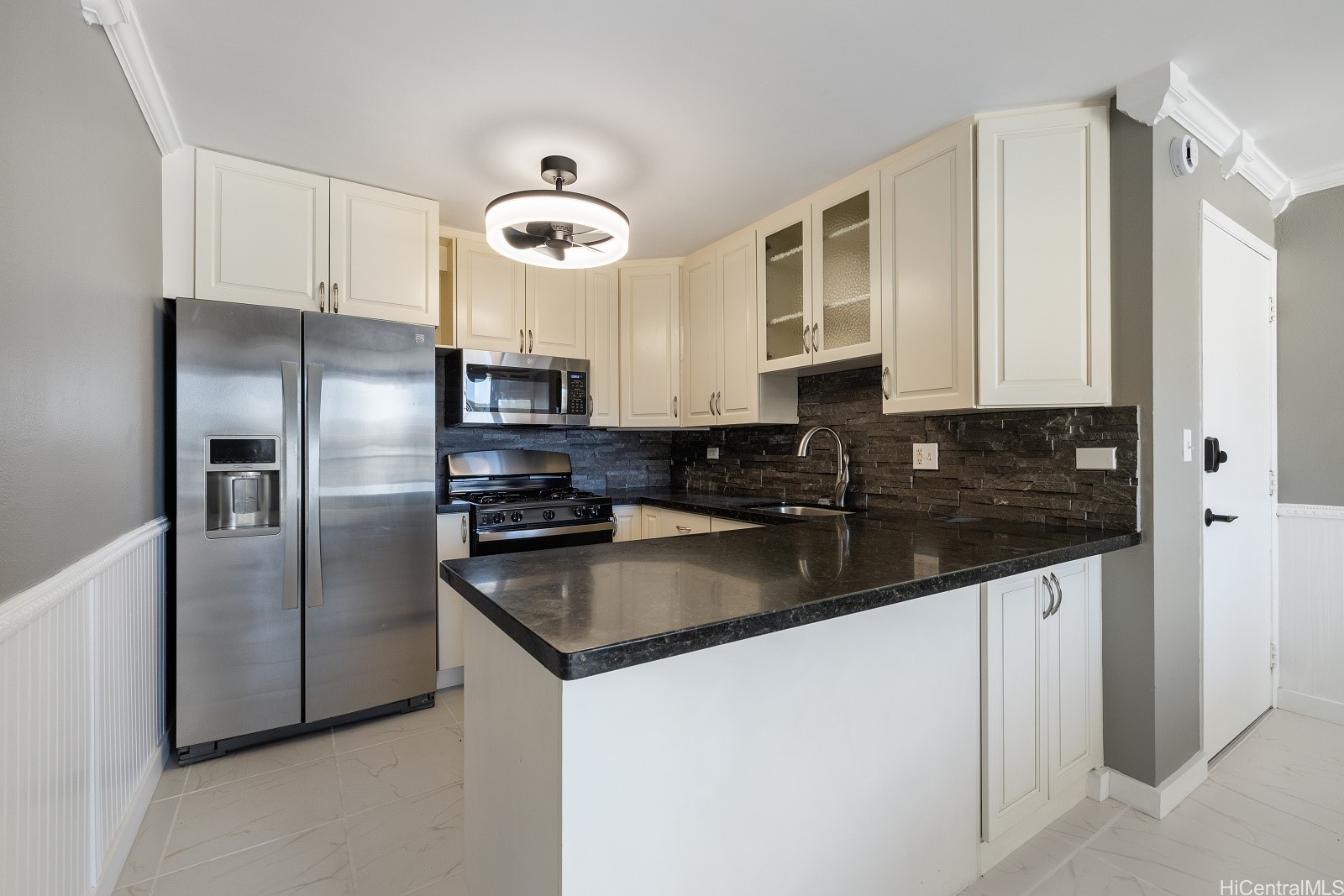 2452 Tusitala Street 1610