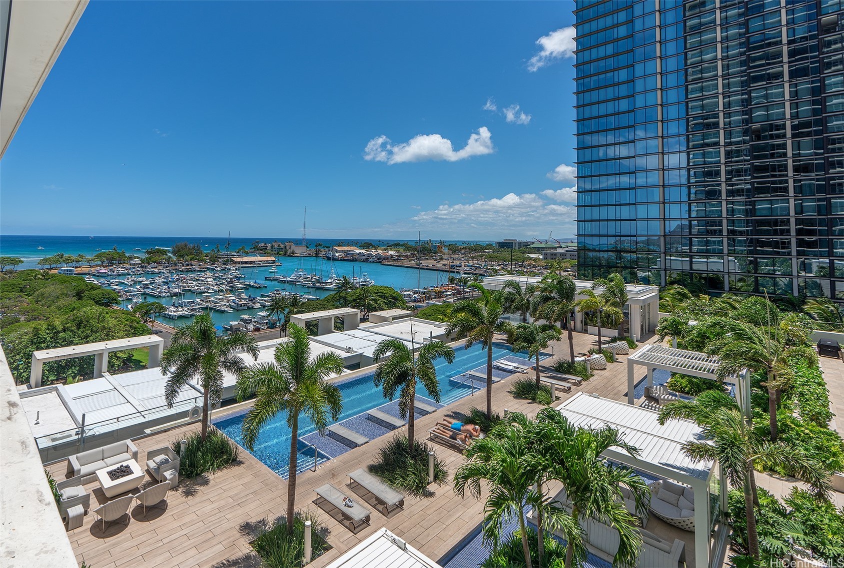 1118 Ala Moana Boulevard 903