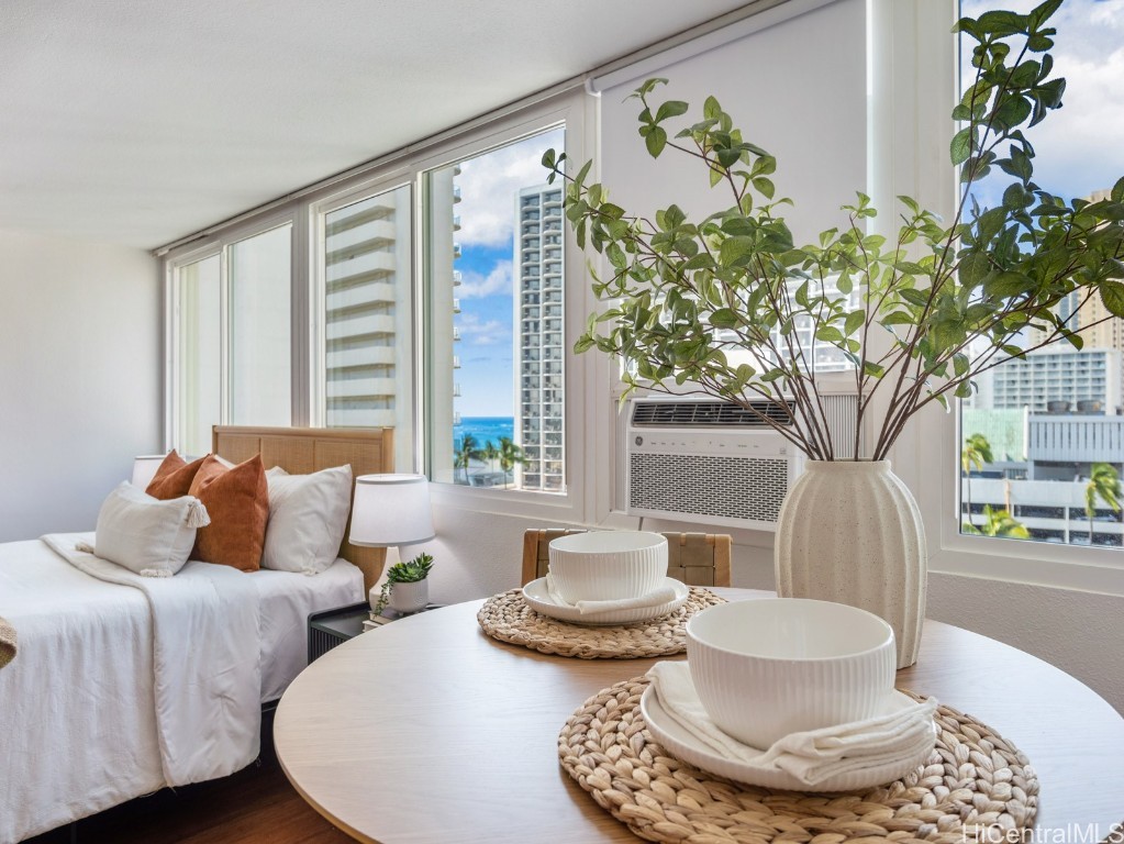 Tradewinds Plaza Condominium