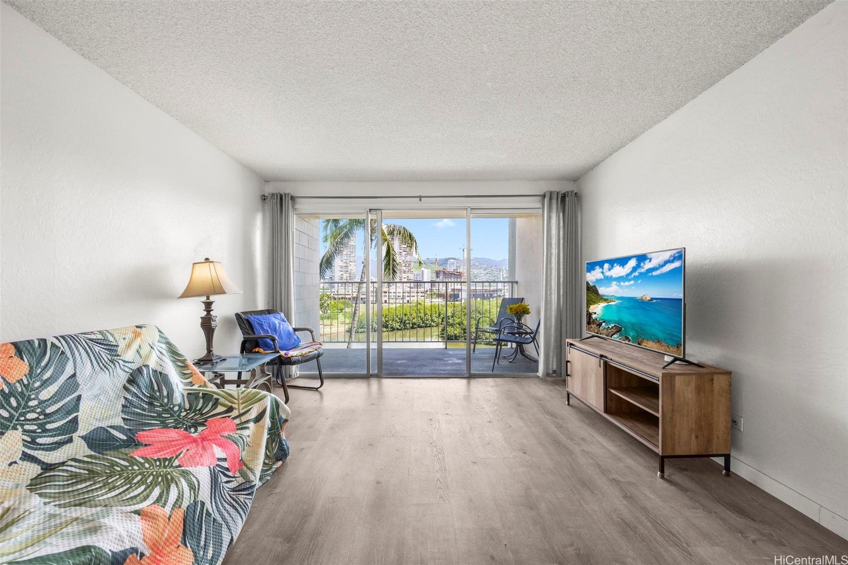 2211 Ala Wai Boulevard 703