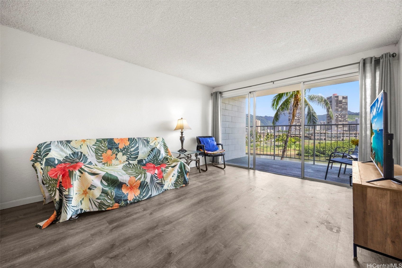 2211 Ala Wai Boulevard 703