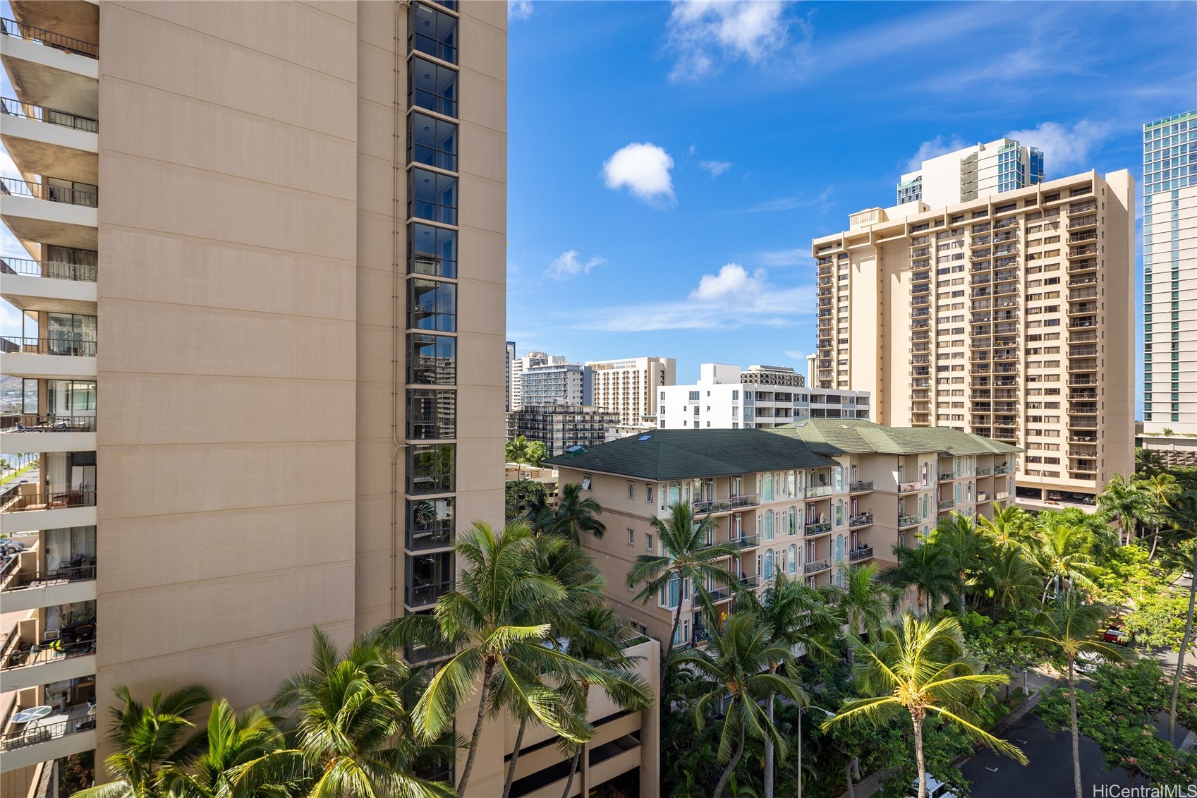 Hale Moani Condominium