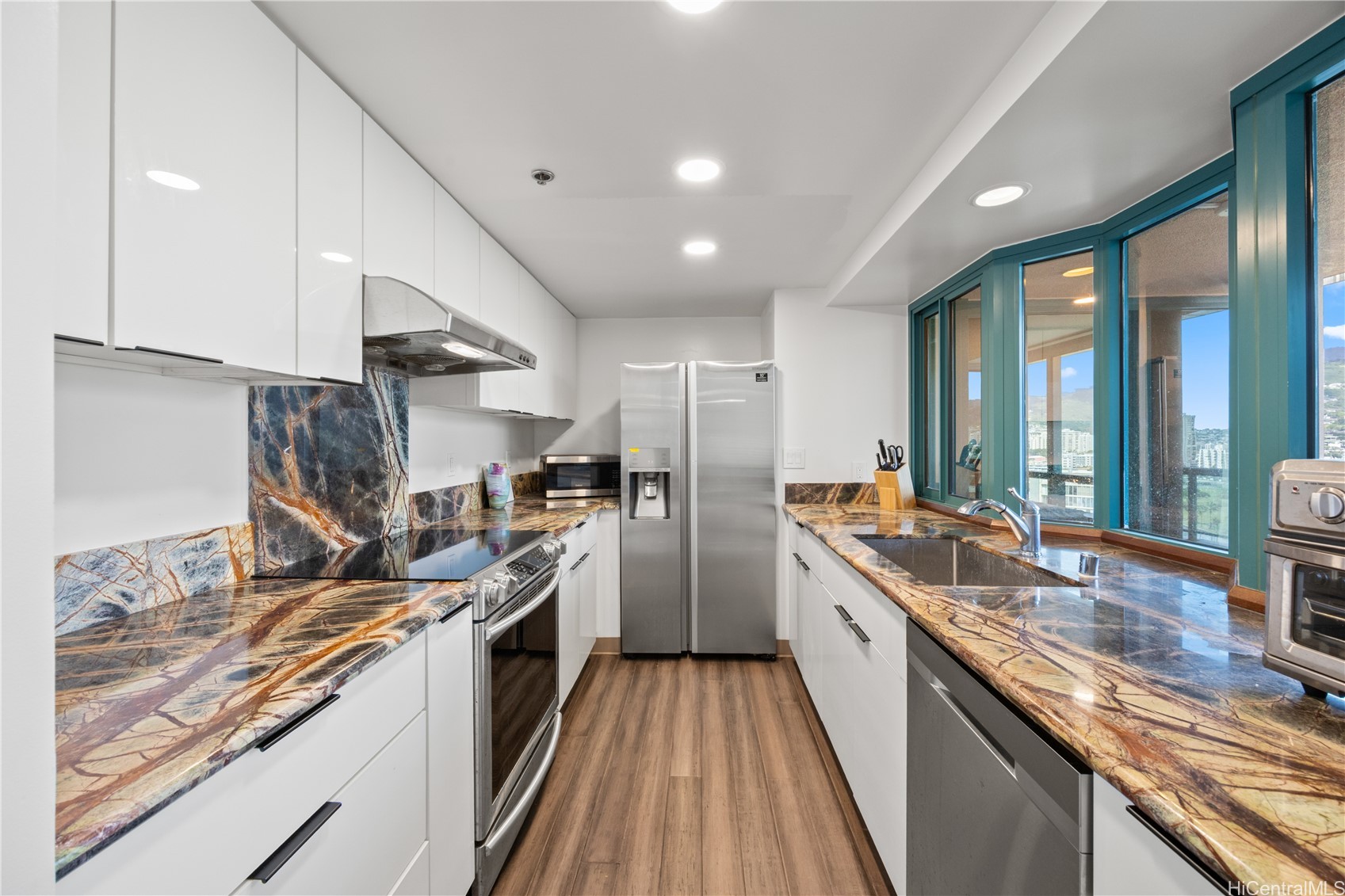 1888 Kalakaua Avenue 1701