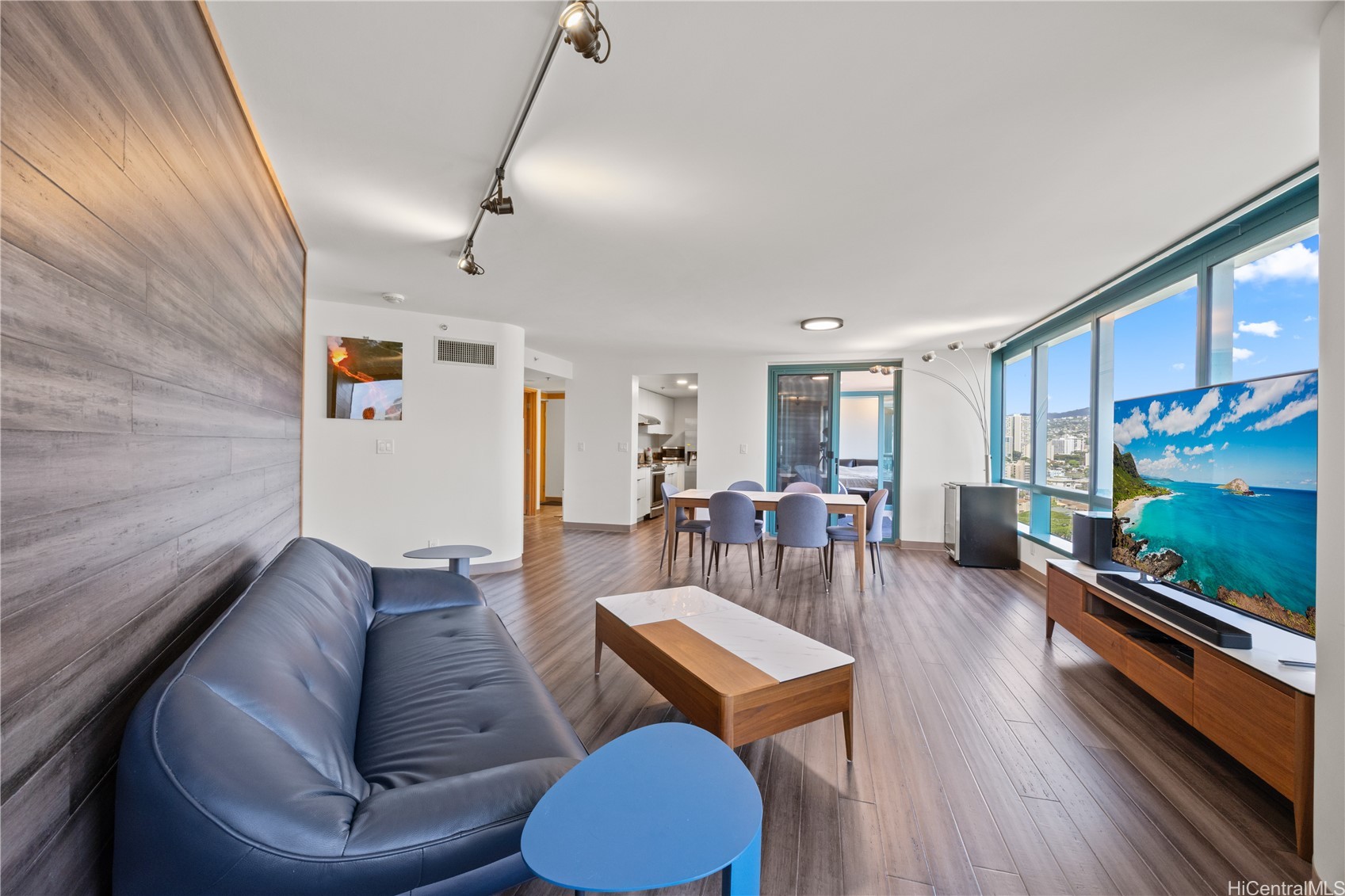 1888 Kalakaua Avenue 1701