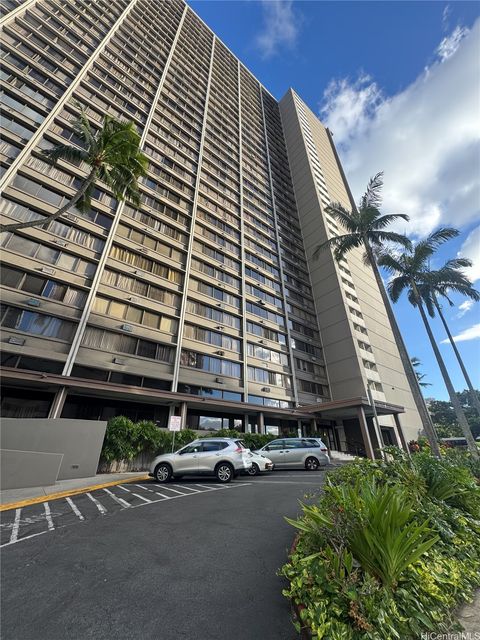Photo of 1255 Nuuanu Avenue #E2211, Honolulu, HI 96817 (MLS # 202520829)