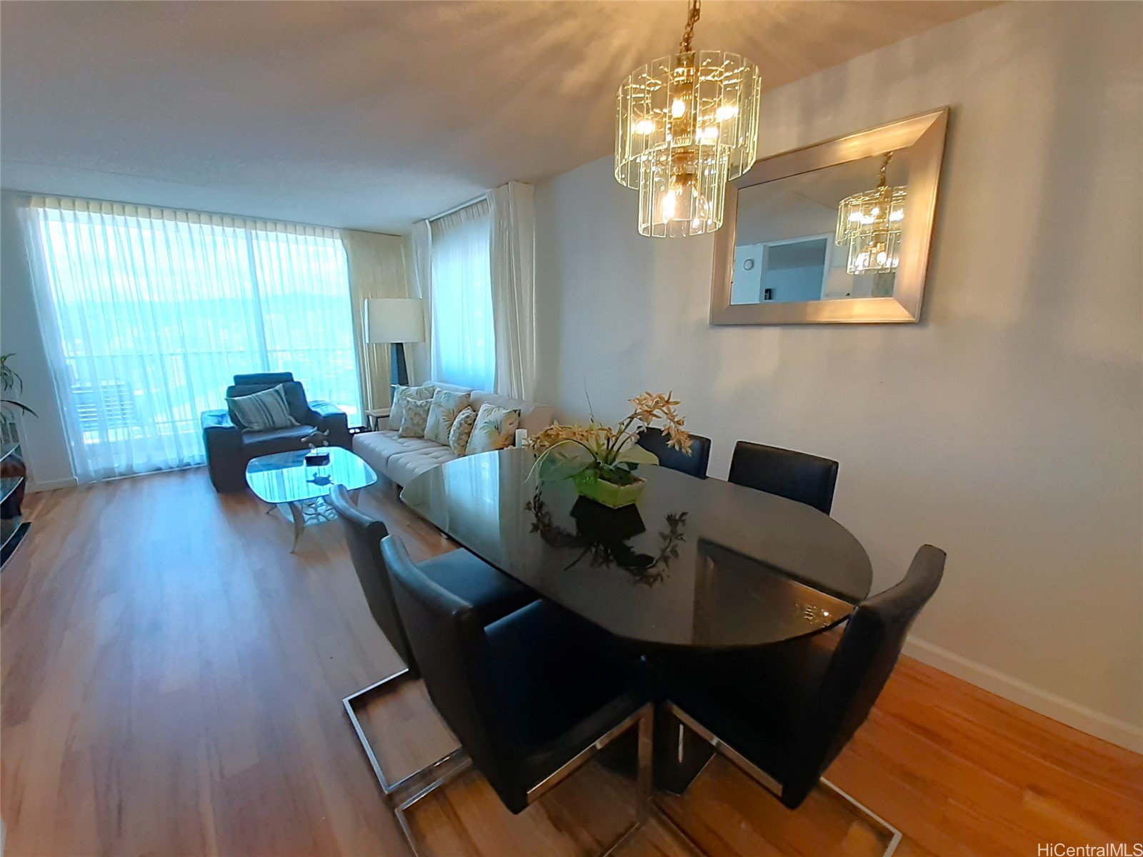 400 Hobron Lane 2614