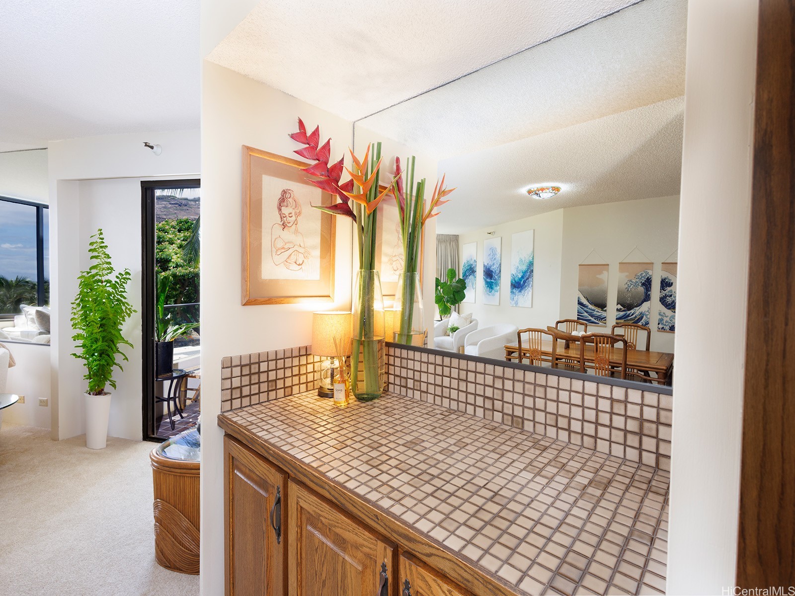 555 Hahaione Street 5C