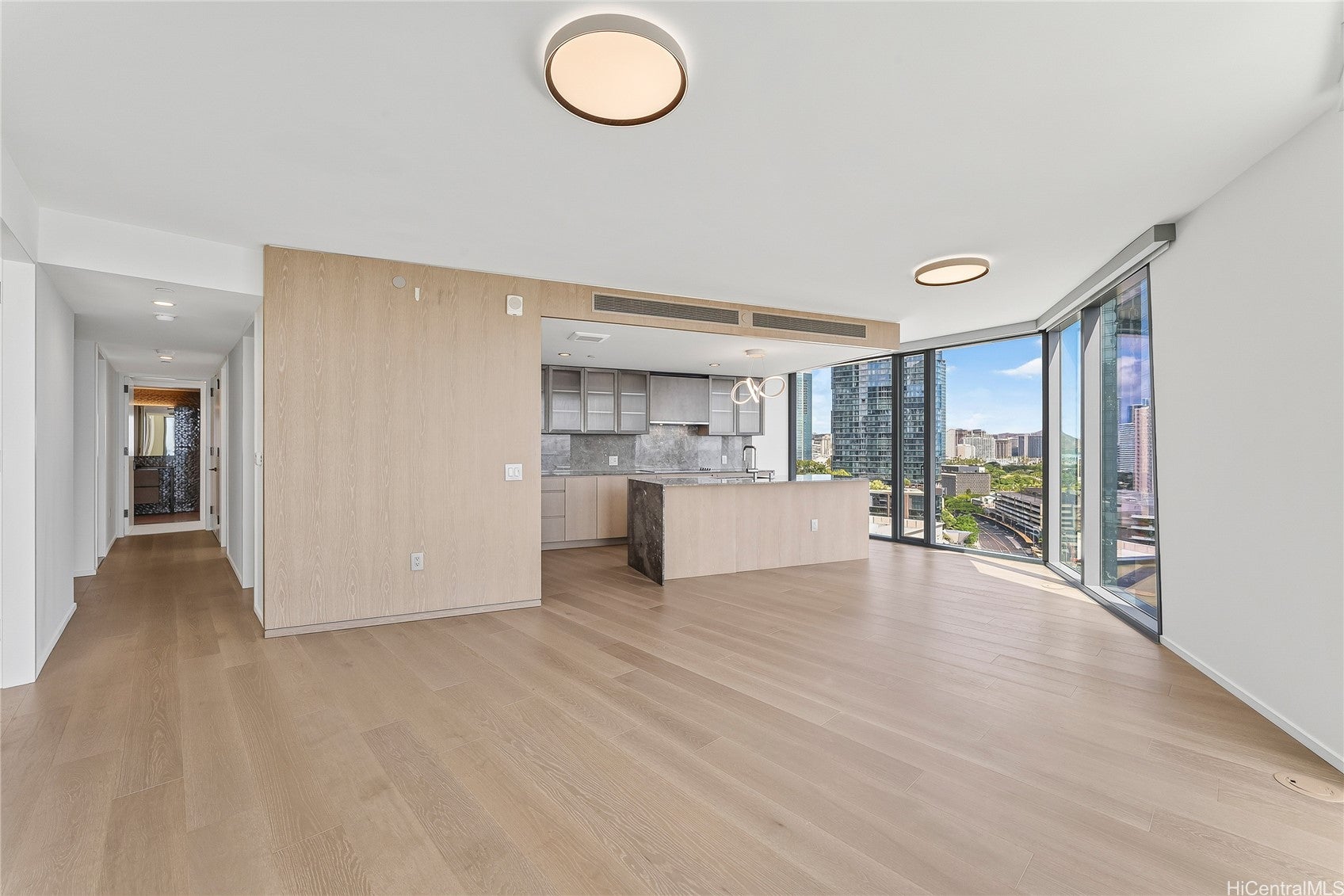 1000 Auahi Street 1400