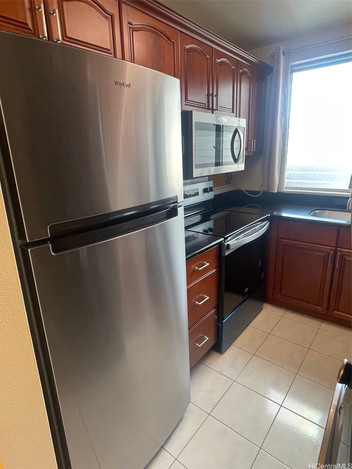 1555 Pohaku Street B202