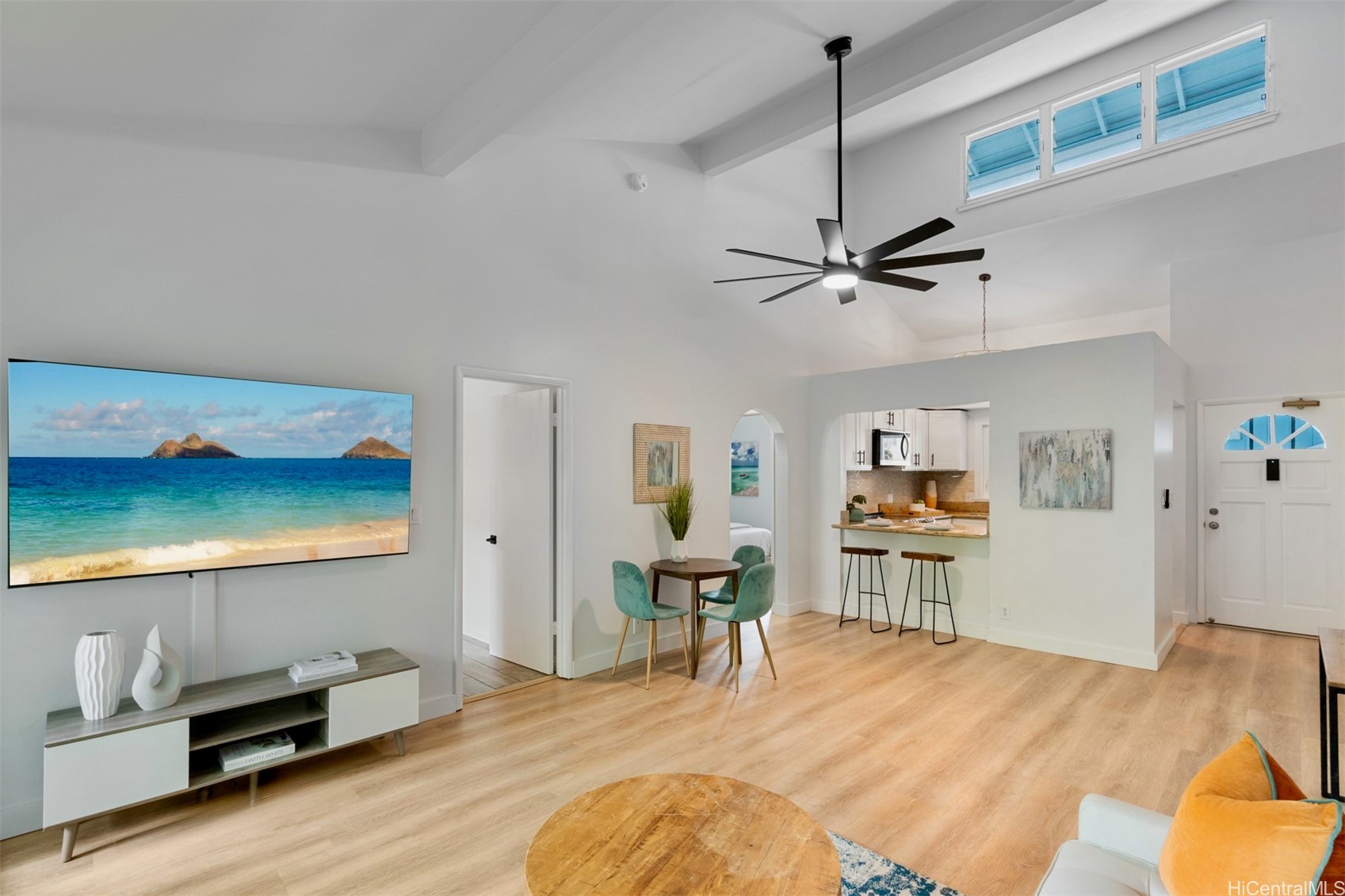 355 Aoloa Street M206
