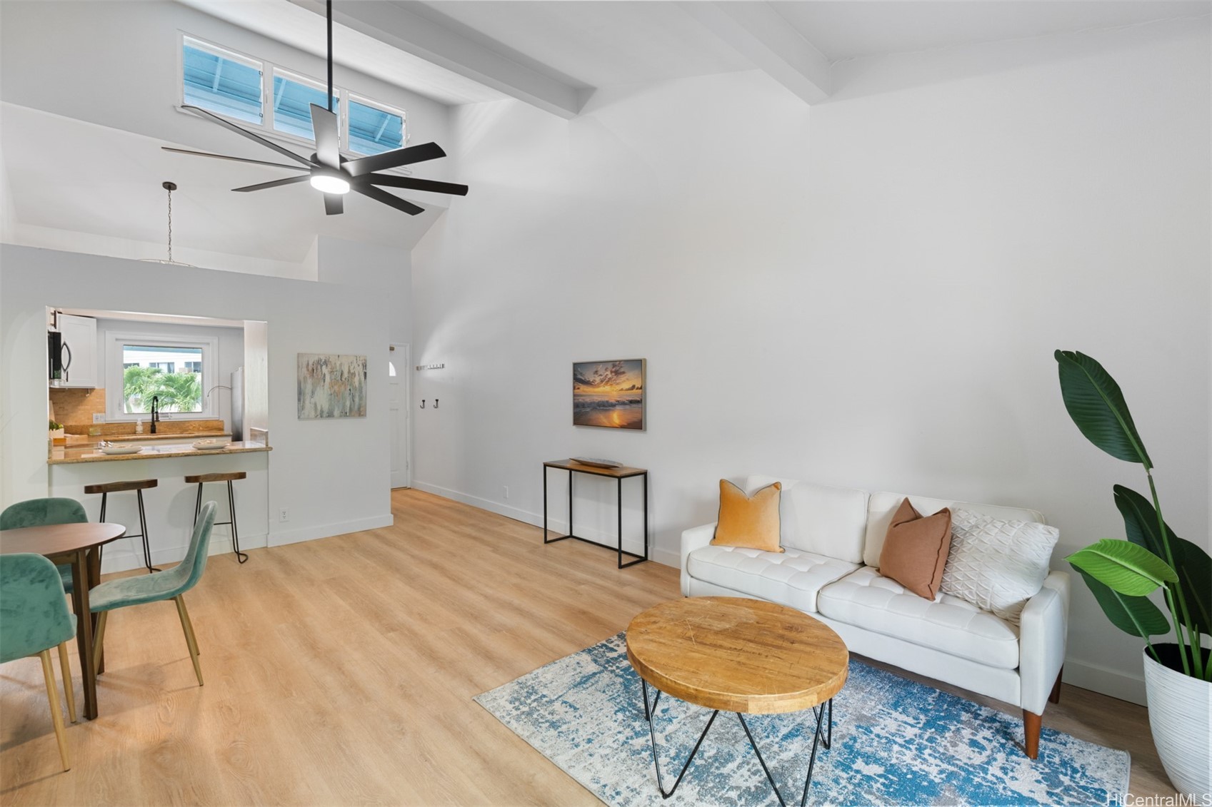 355 Aoloa Street M206