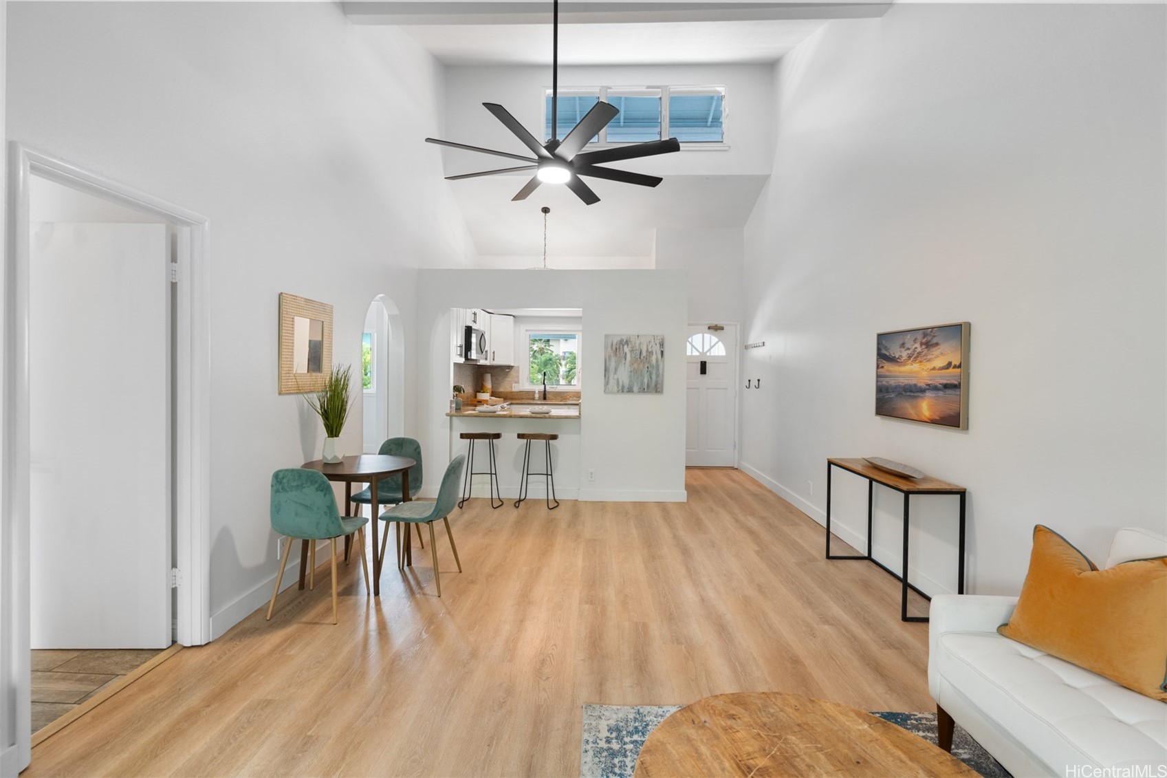 355 Aoloa Street M206