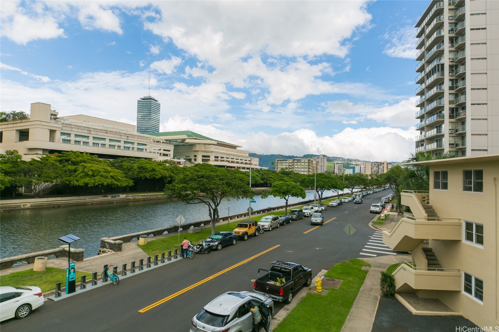 Marina Gardens Condominium