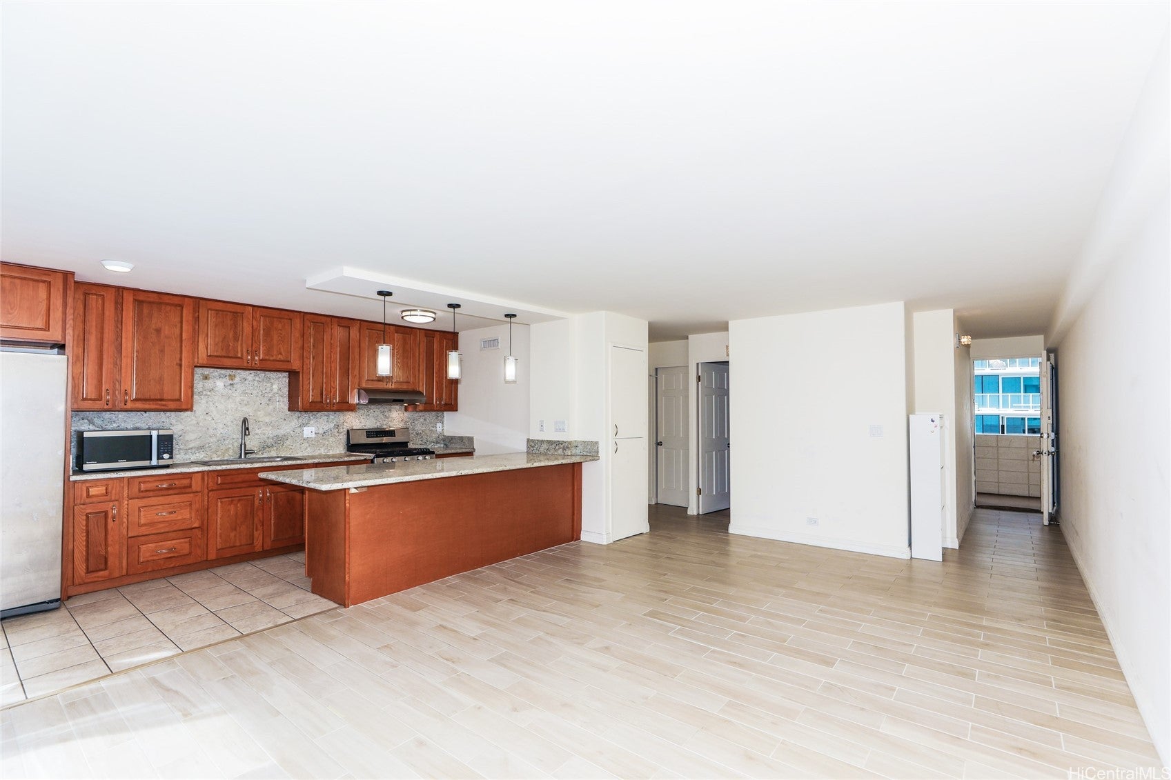 910 Ahana Street 507
