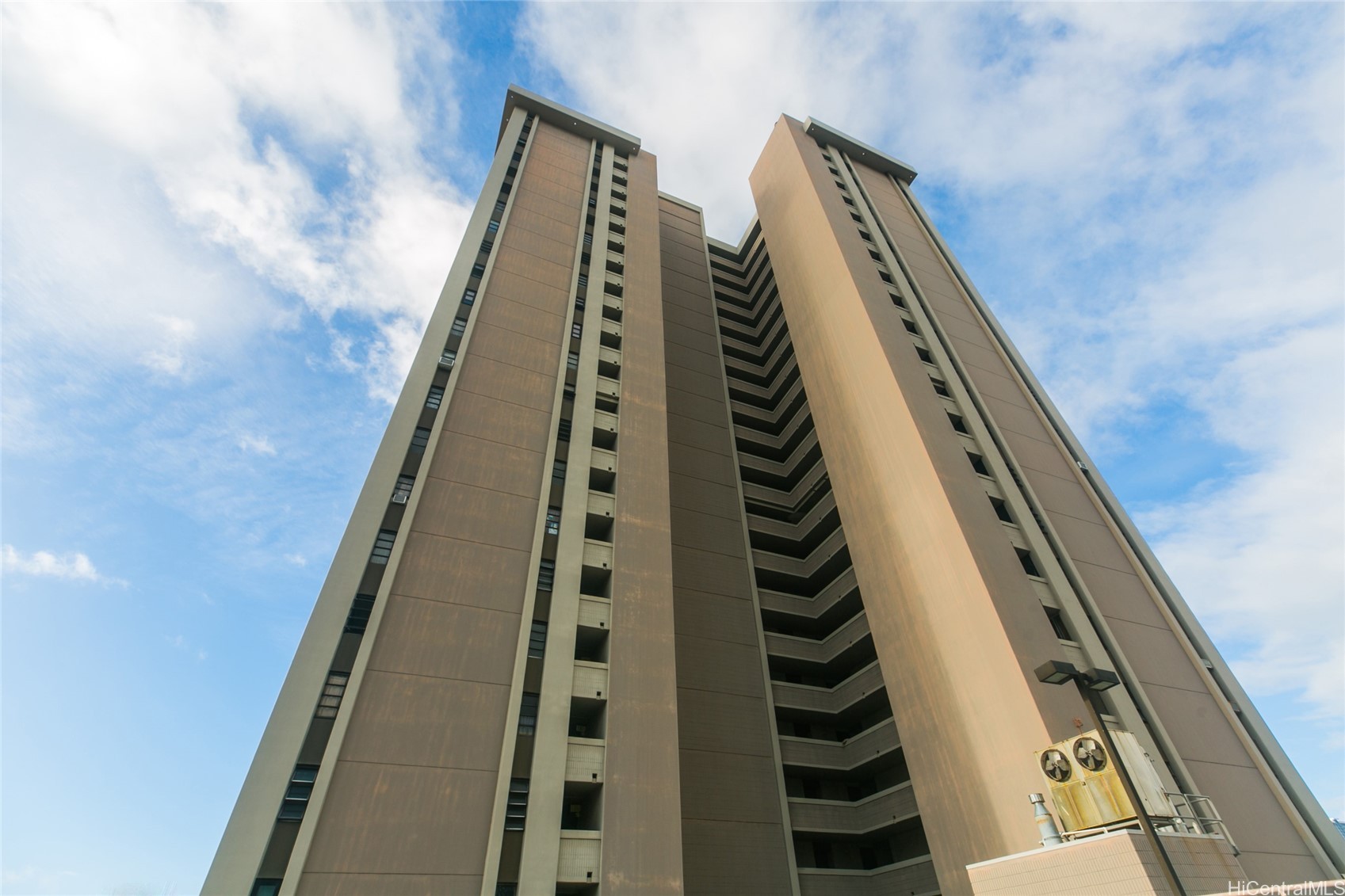 Twenty One Hundred Residential Lease
