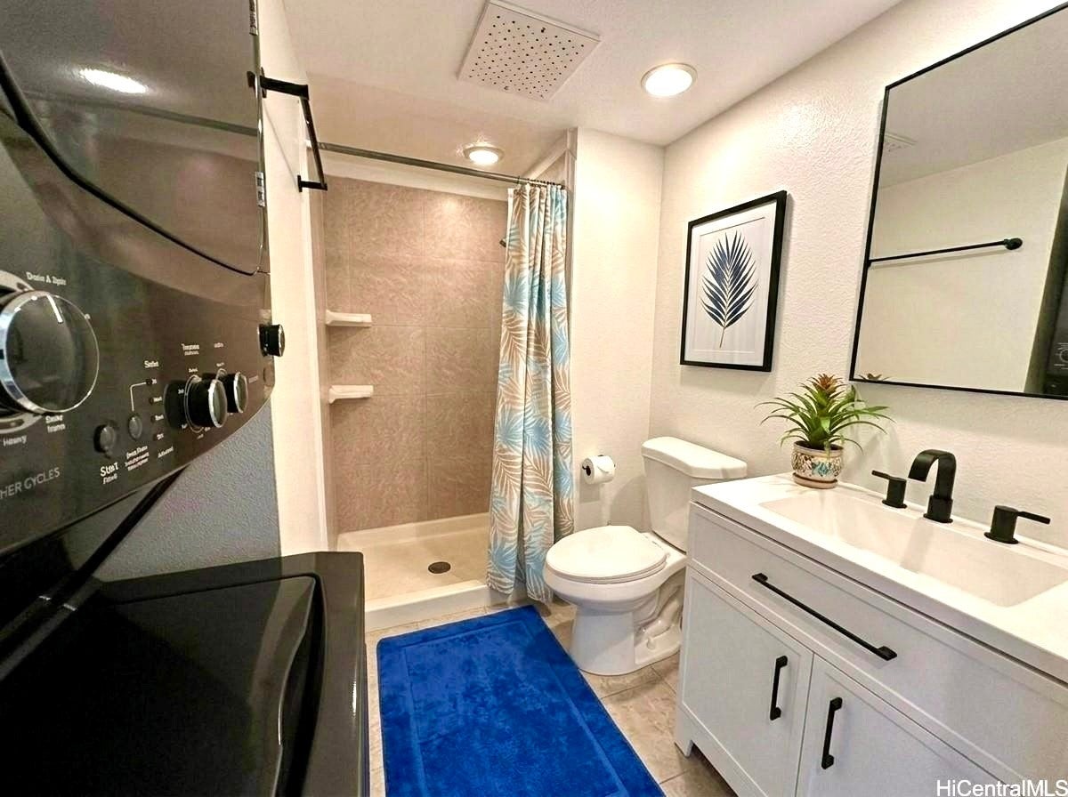 92-1007 Alaa Street 15-105