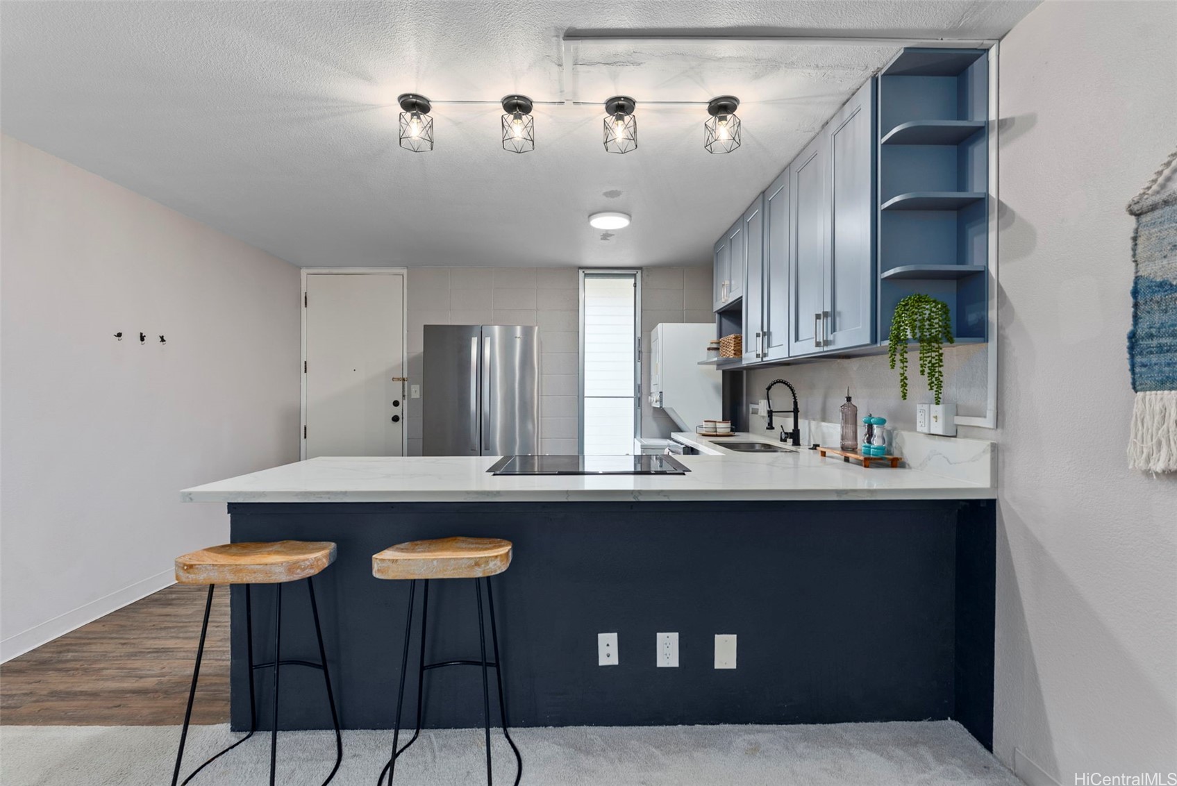 95-2039 Waikalani Place C202