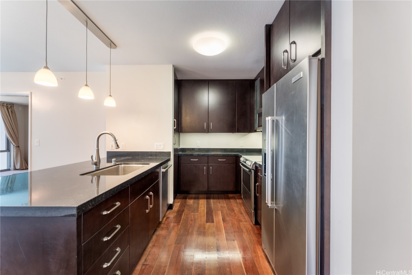 1189 Waimanu Street 2204