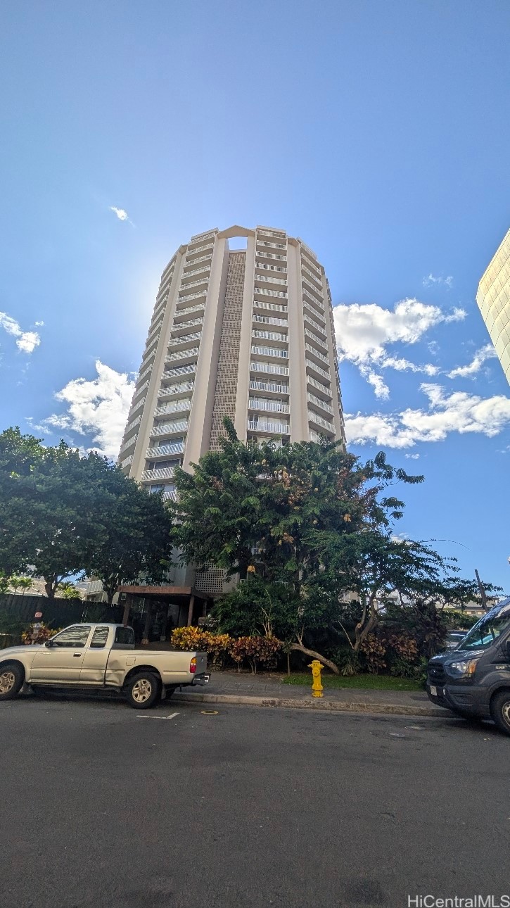 Holiday Village Residential Lease