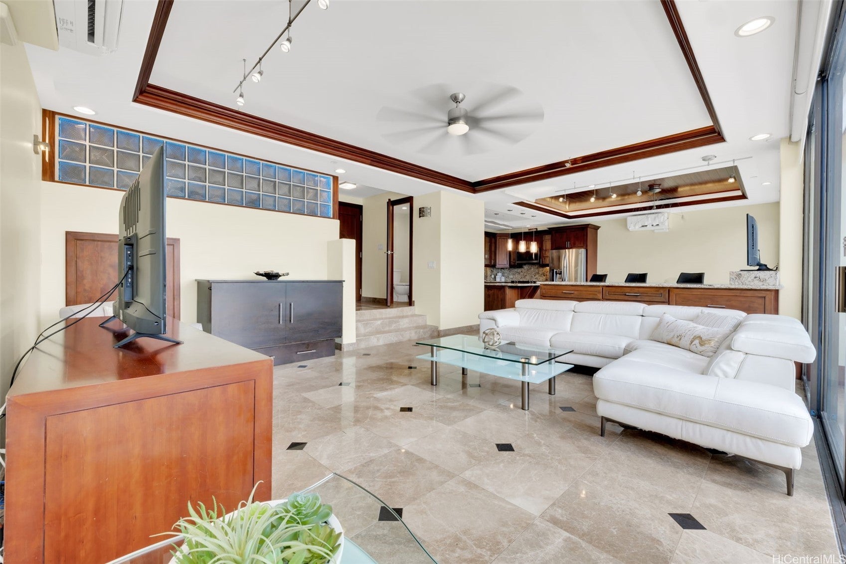 2333 Kapiolani Boulevard 3501