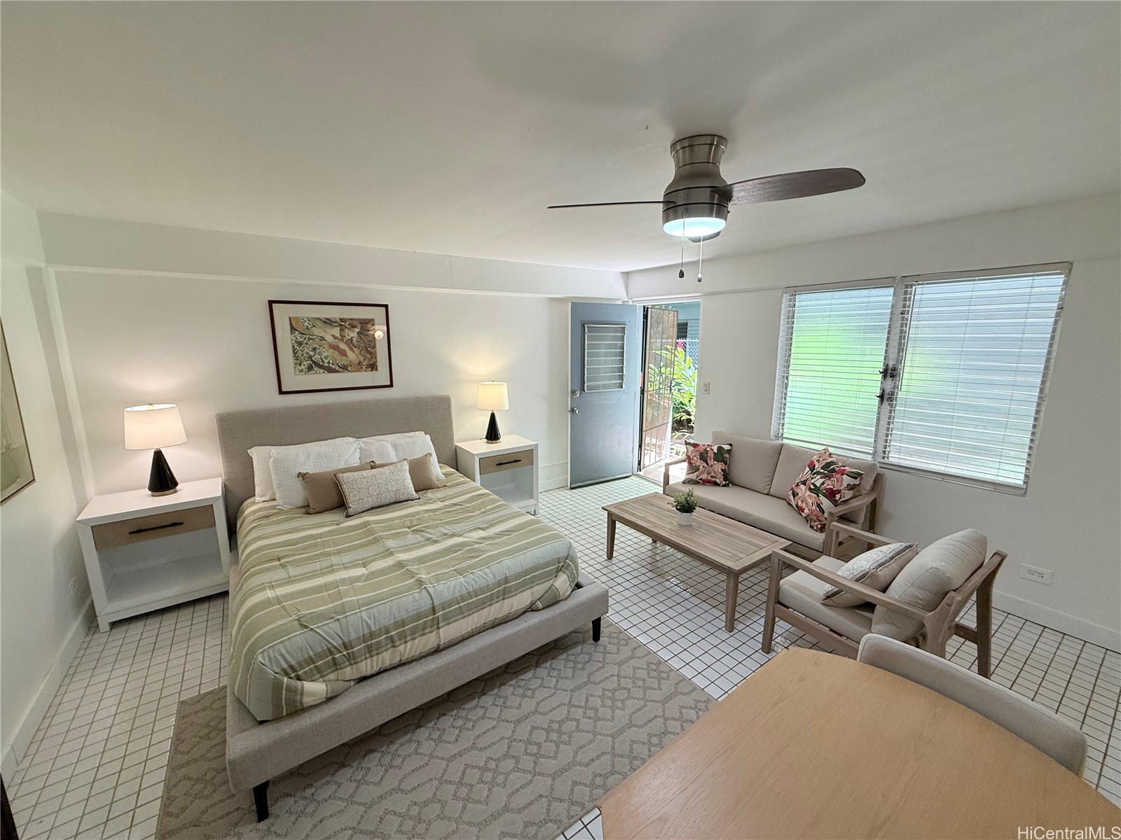235 Liliuokalani Avenue 131