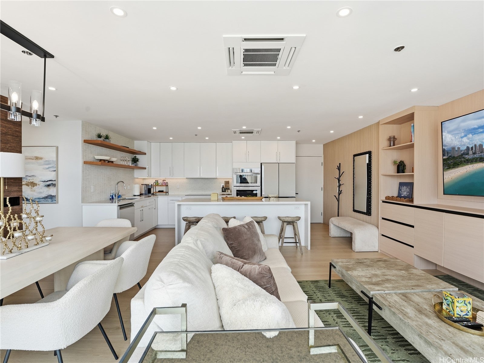 1777 Ala Moana Boulevard 2608