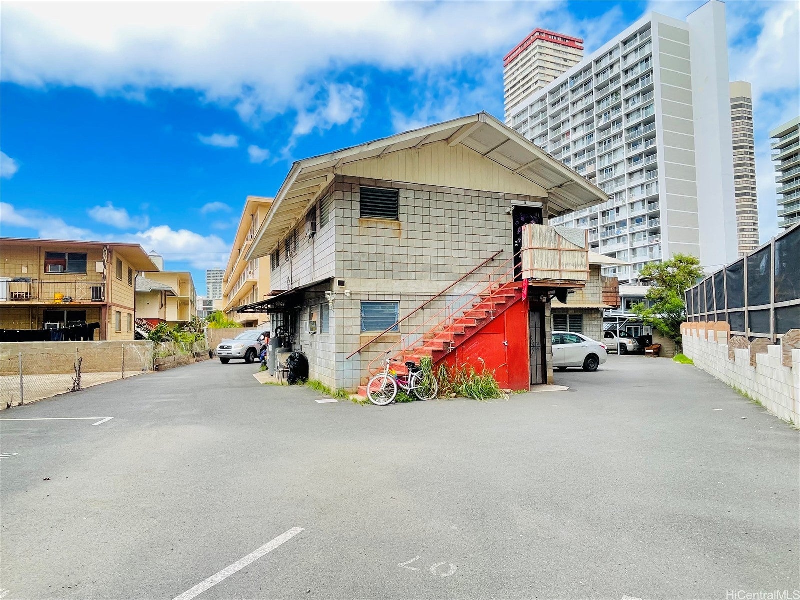 2550 Date Street