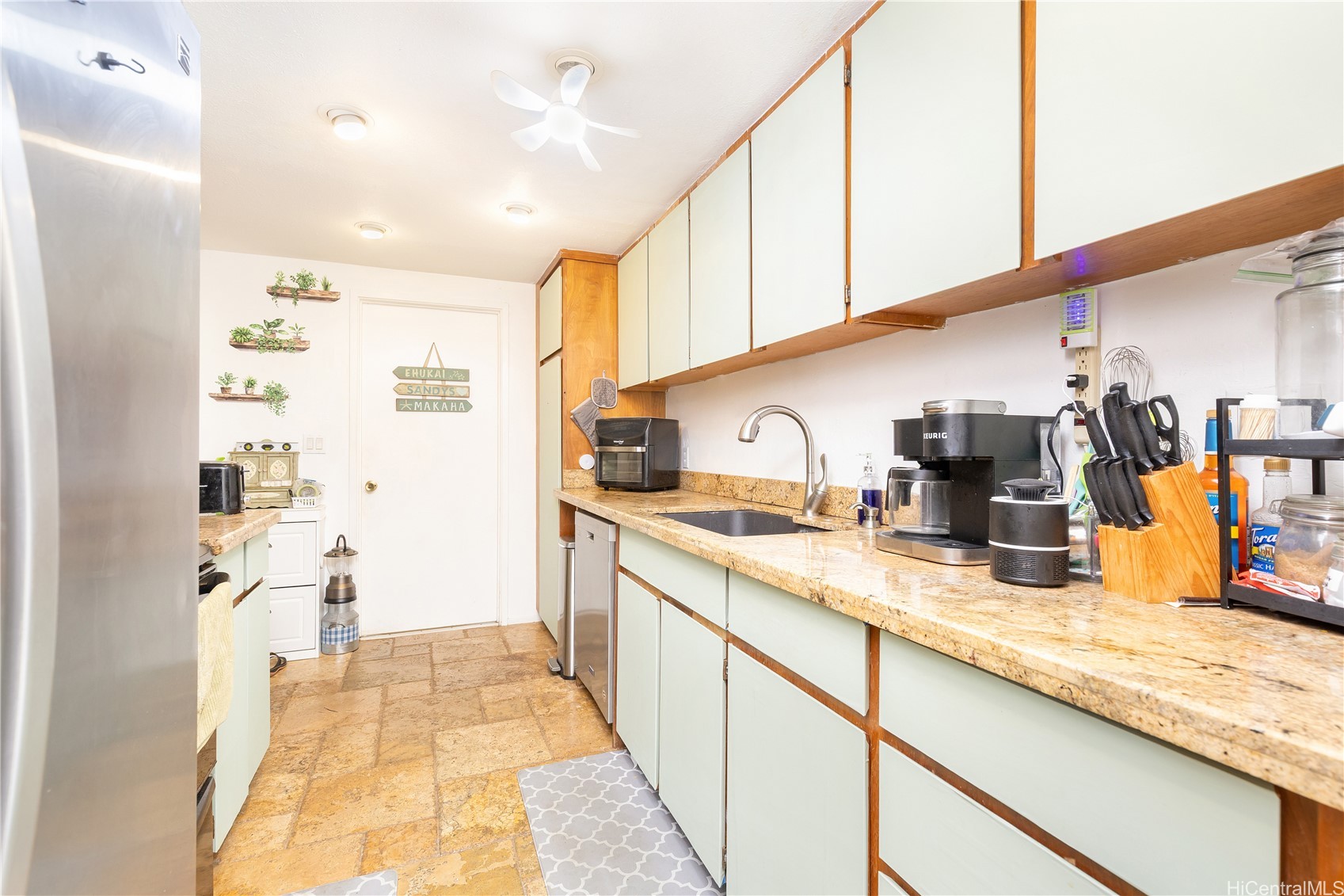 47-316C Hui Iwa Street 603