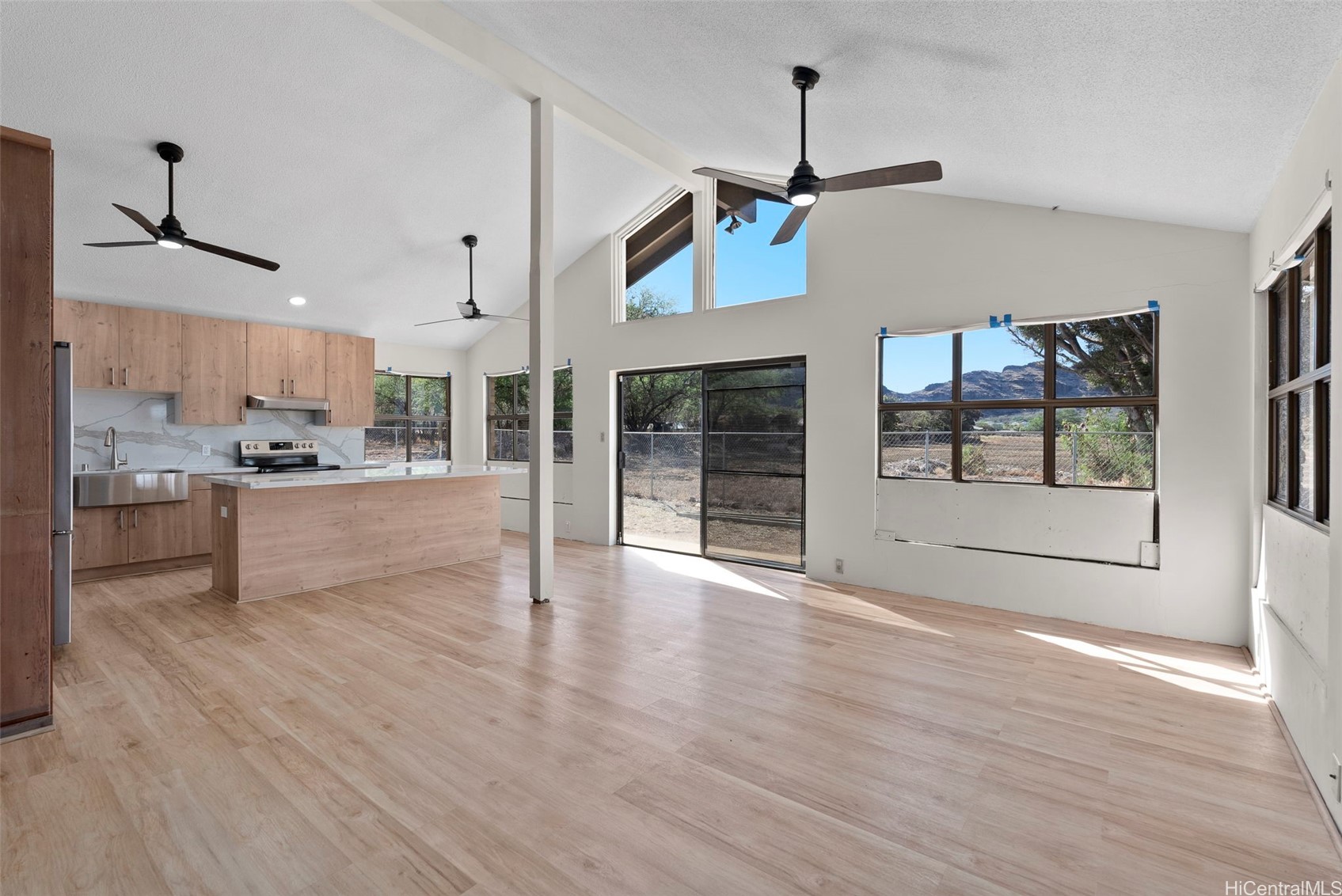 87-1087 Apuupuu Road