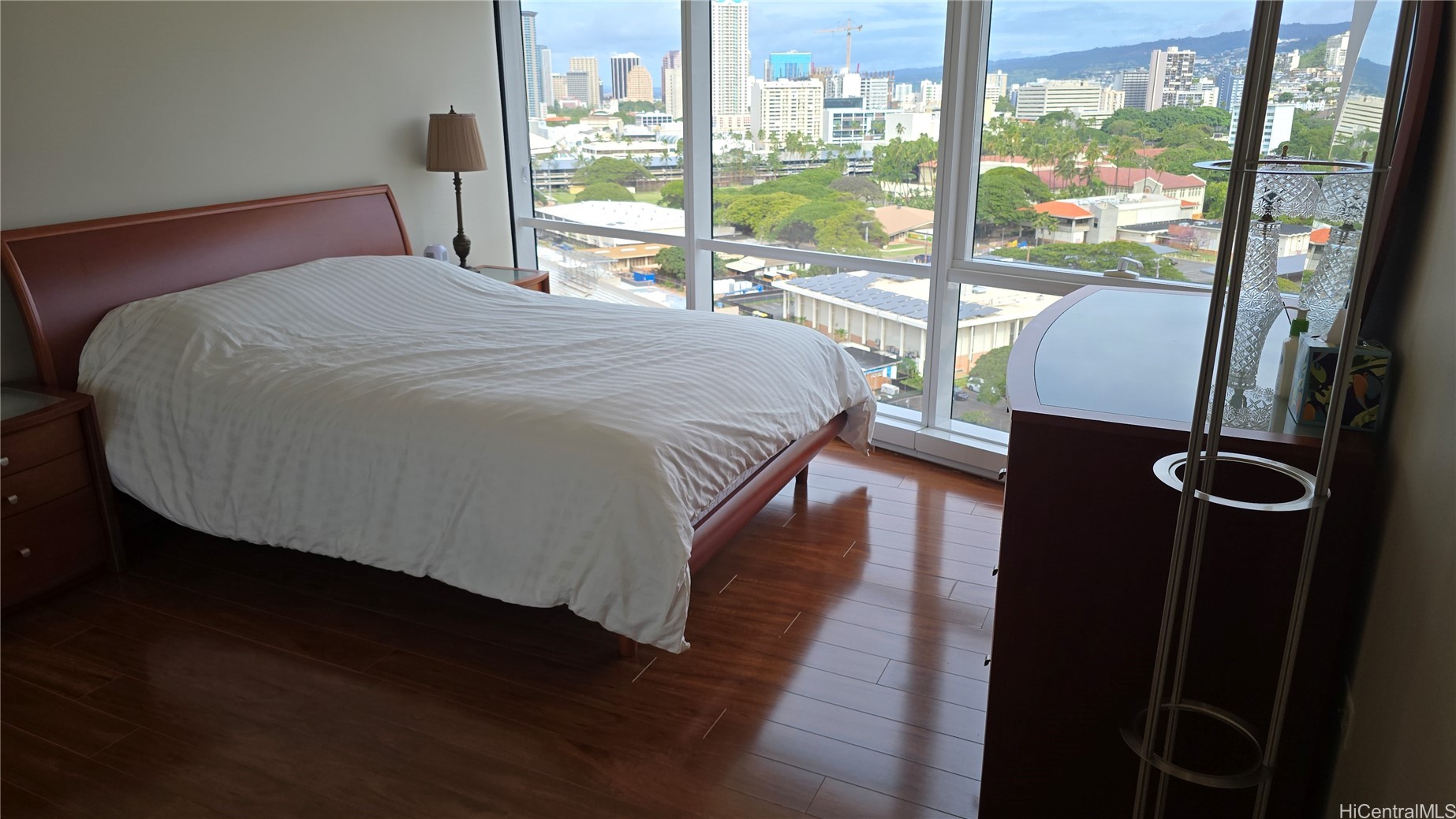 1288 Kapiolani Boulevard I1803