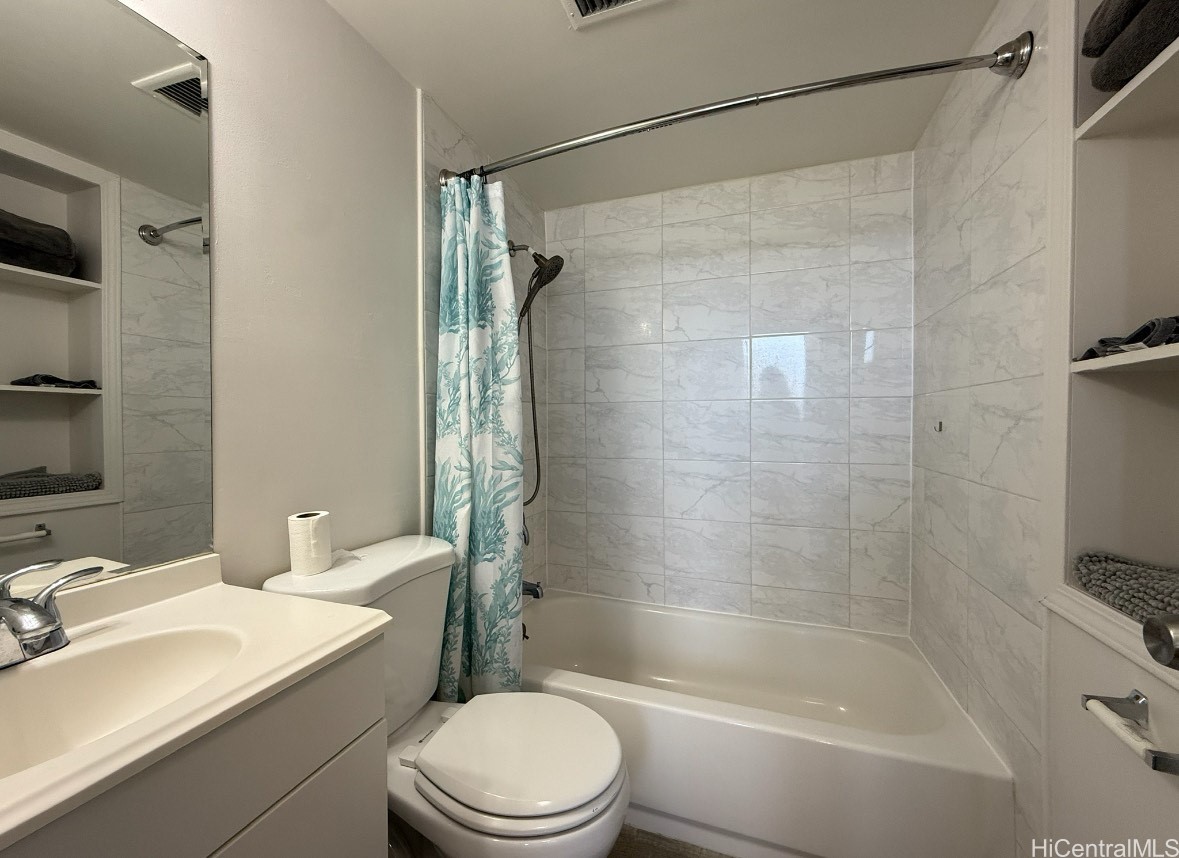 1099 Green Street A503