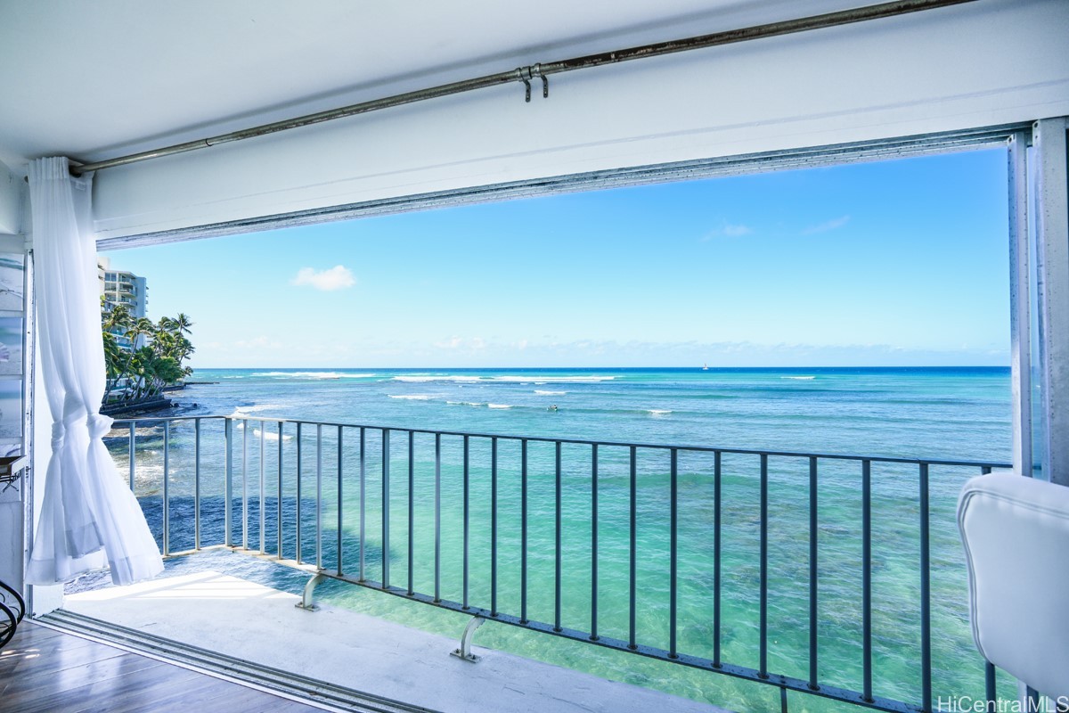 2957 Kalakaua Avenue 306