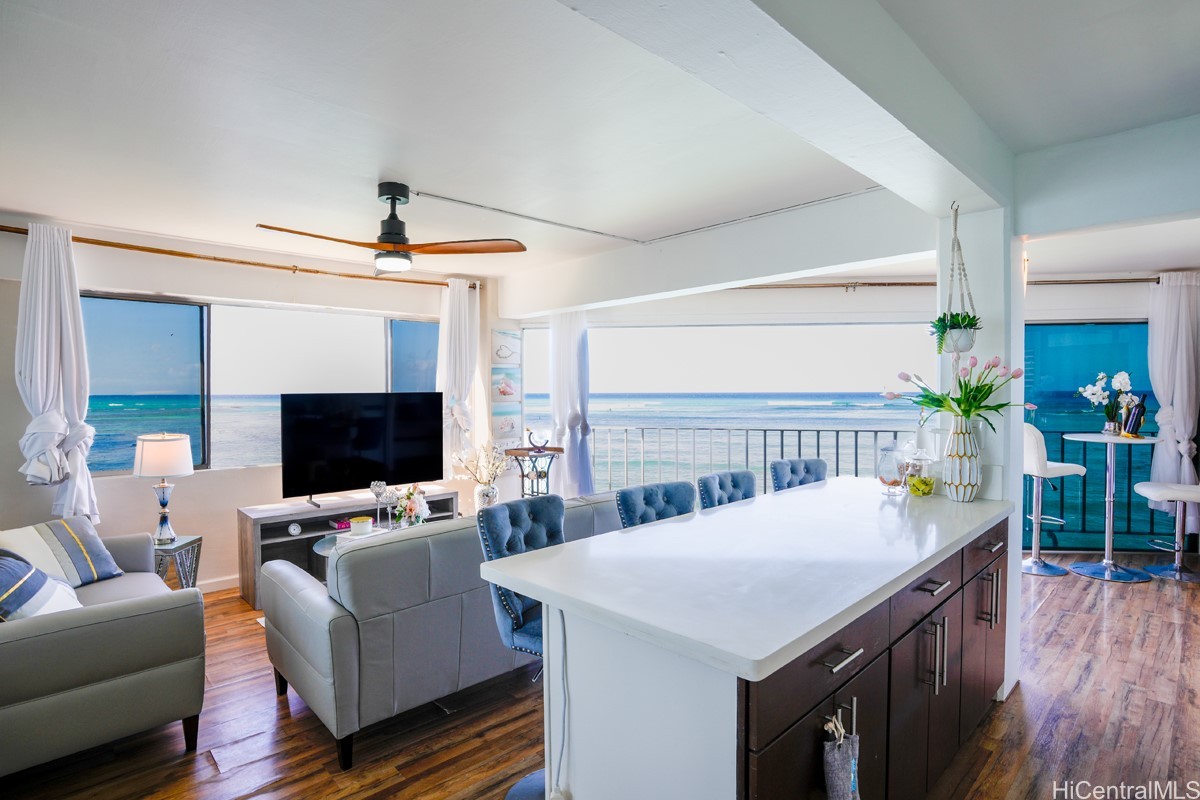 2957 Kalakaua Avenue 306